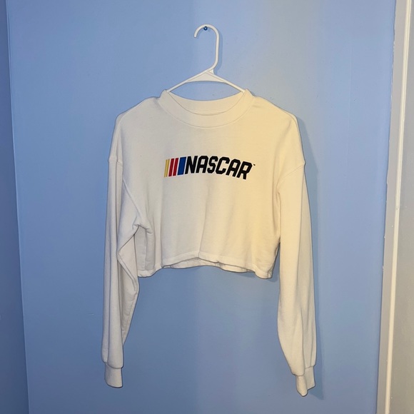 Forever 21 Long Sleeve Crop Top - Picture 1 of 3
